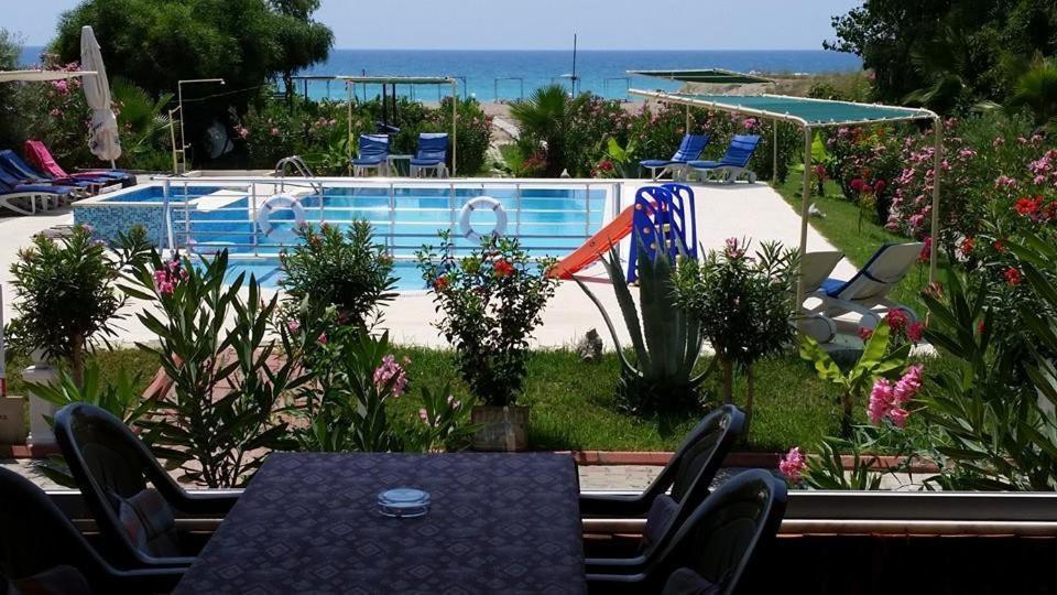 Hotel Gruen Kızılot Eksteriør billede